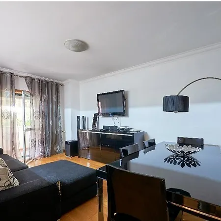 דירה Tjguesthouse ליסבון